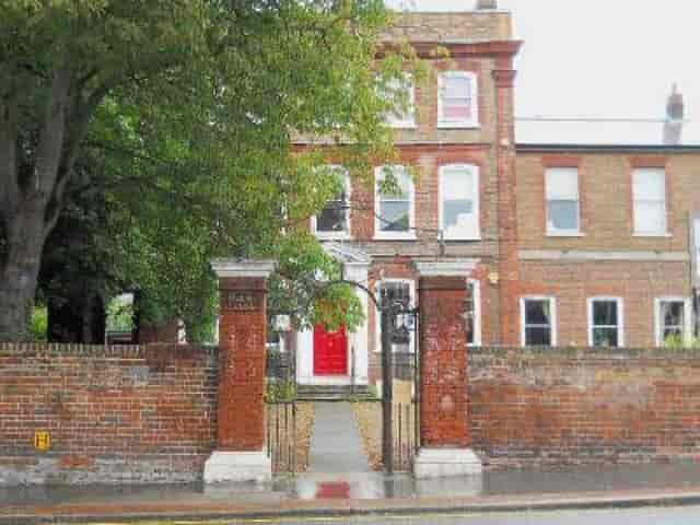 Ruskin House - image 3