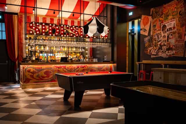 Sideshow Gaming Bar