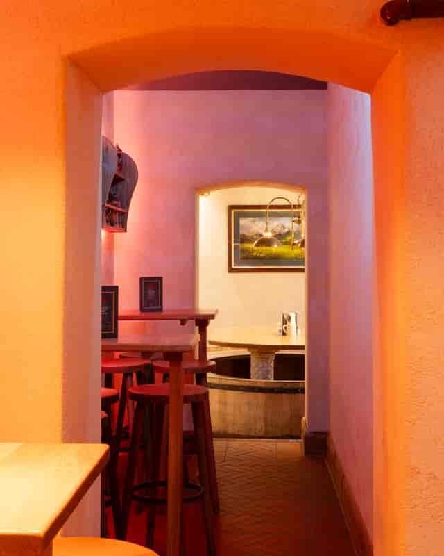 Albert's Schloss Soho - image 3