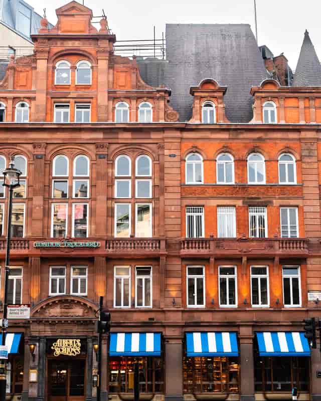 Albert's Schloss Soho - image 2