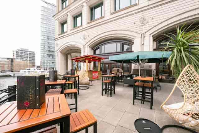The Cocktail Club Canary Wharf - image 3