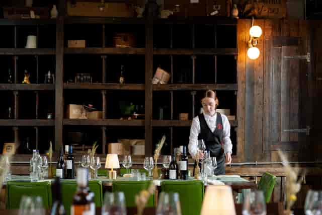 The Parcel Yard - image 3