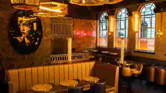 Dirty Martini – Bristol