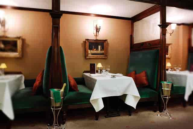 Wiltons - image 3