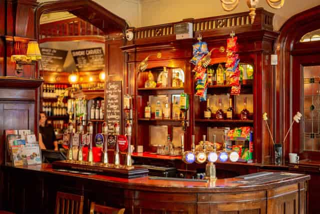 Front Bar