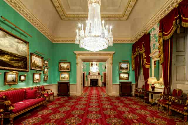 Mansion House - image 2
