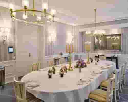 Private Salon
