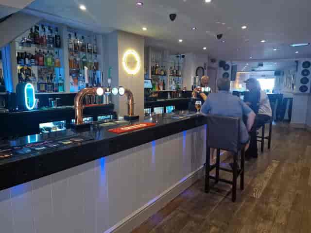 Basement Bar at The Golden Fleece: Intimate happy hour space for corporate networking events.
