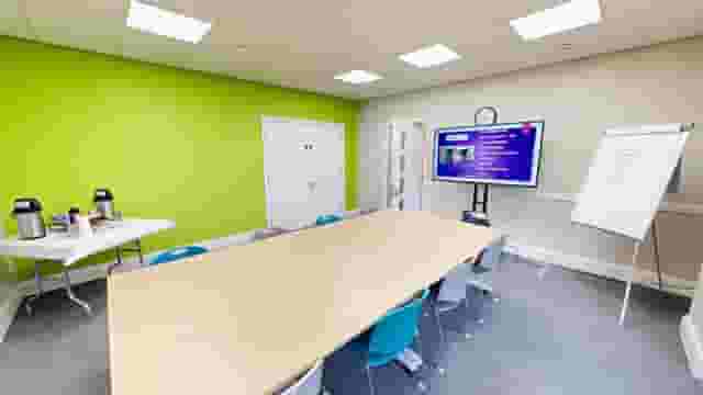 Elliot Room