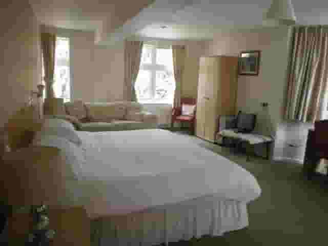 Hedley Lodge