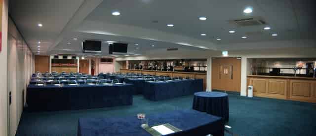 Horseshoe Suite