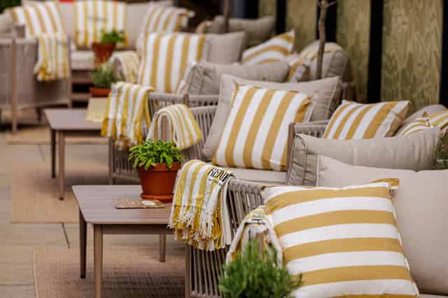 Outdoor roof terrace