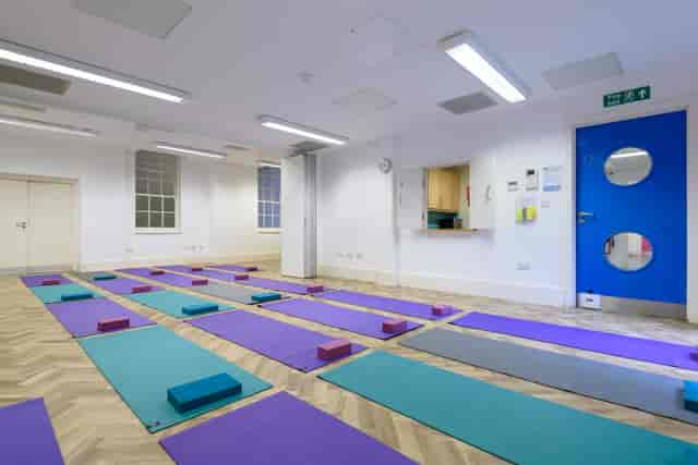 Bright, multi-purpose Crisp Room studio for wellness classes and community events in Fitzrovia.