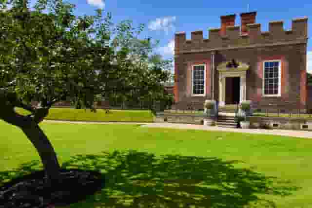 Hampton Court Palace
