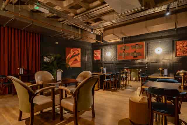 The Bond Vintry, industrial-chic breakout space for upscale board meetings and networking events.