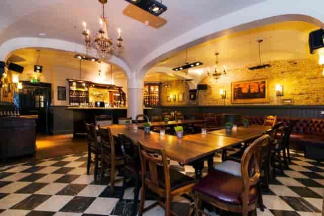 Marthas Cellar Bar: stylish event space with rustic charm for gatherings and meetings.