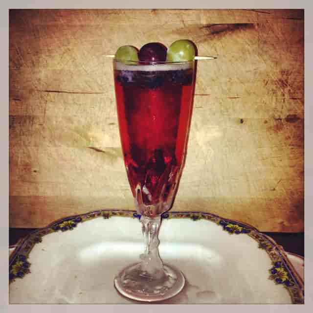Welcome cocktail at Little Nan’s Bar, ideal for event receptions and private party catering.