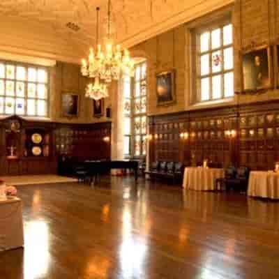 Ironmongers' Hall: Grand ballroom gala, formal dinner event.