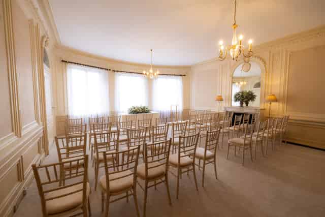 Handley Page Room