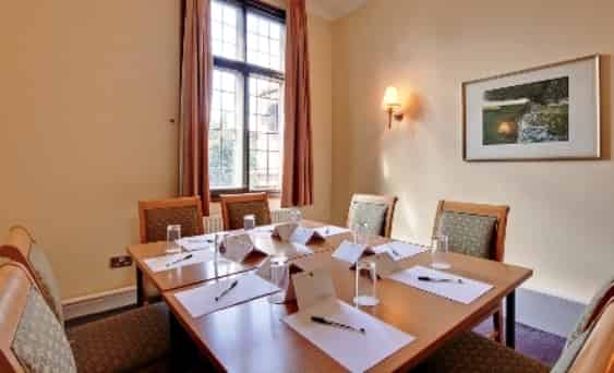 Warwick Suite