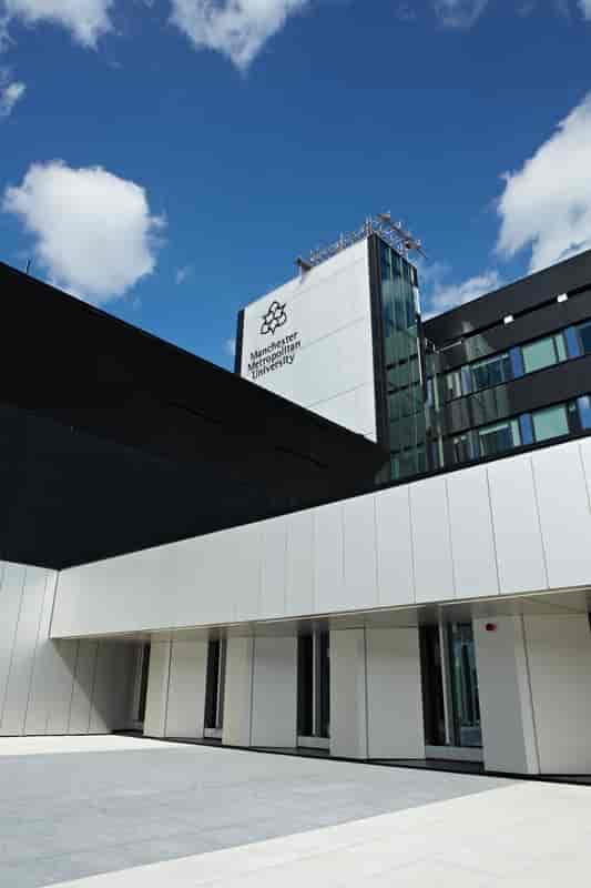 Modern roof terrace at Benzie Building, perfect for conferences and networking events.