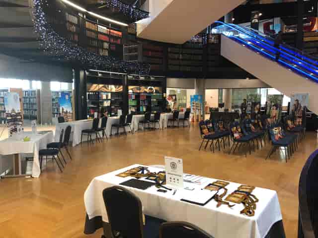 Book Rotunda event space in Birmingham with organized seating for conferences and networking.
