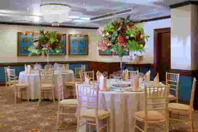 Van Dyke Suite