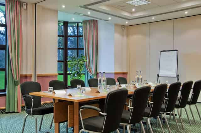 Syndicate Meeting Rooms